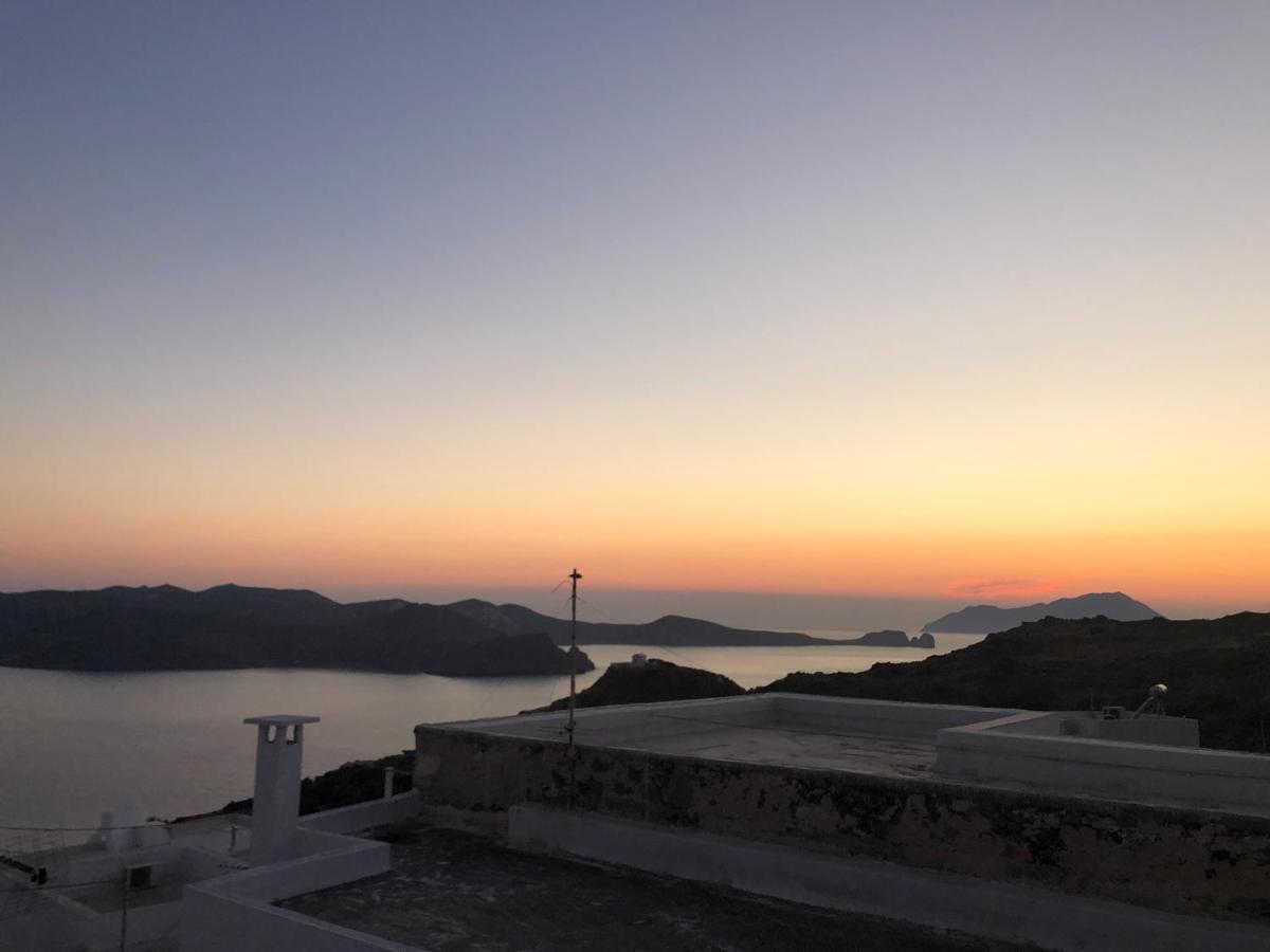 Traditional Cycladic House Tripiti Exterior photo
